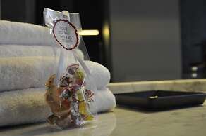 Place 24 Suites & Wellness