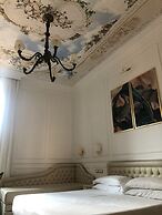 Navona Central Suites