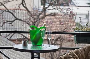 Hotel 27