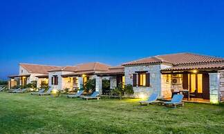 Kavos Psarou Villas