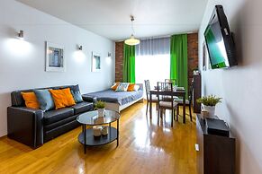 FriendHouse Apartments - City Center