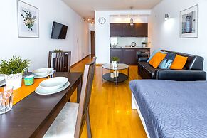 FriendHouse Apartments - City Center