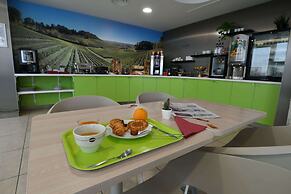 Appart Hôtel Mer & Golf City Bordeaux - Bassins à Flot