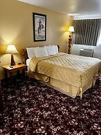 Buffalo Bill's Antlers Inn