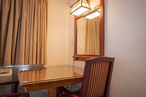 The Junction Hotel and Hostel