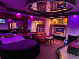Gallery Holiday Motel
