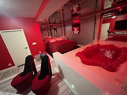 Gallery Holiday Motel