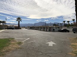 Western Sands Motel