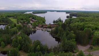 Lakewoods Resort & Lodge