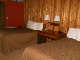 Lakewoods Resort & Lodge