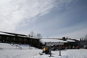 Lakewoods Resort & Lodge