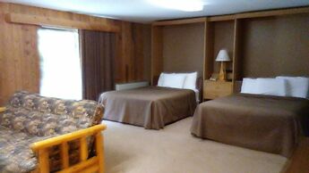 Lakewoods Resort & Lodge