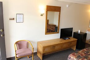 Otter Creek Inn
