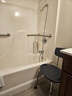 Otter Creek Inn
