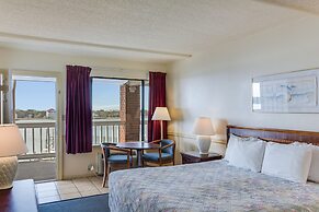 The Anchorage Inn and Marina