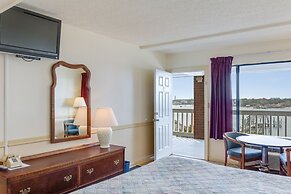 The Anchorage Inn and Marina