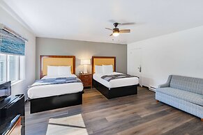 Oceanside Inn & Suites, a Days Inn by Wyndham