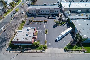 Red Roof Inn Hayward
