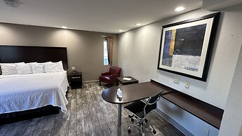 Red Roof Inn Hayward