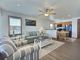 Lighthouse View Oceanfront Lodging