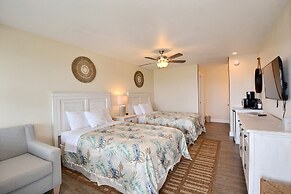 Lighthouse View Oceanfront Lodging