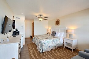 Lighthouse View Oceanfront Lodging