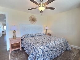 Lighthouse View Oceanfront Lodging