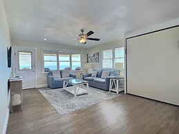 Lighthouse View Oceanfront Lodging