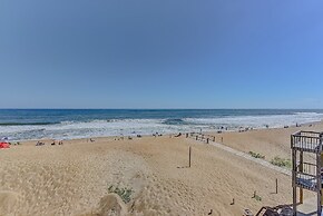 Lighthouse View Oceanfront Lodging