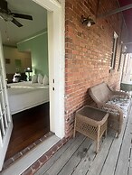 Front Street Inn