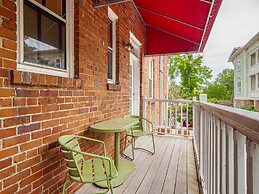 Front Street Inn