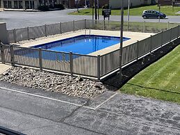 White Rose Motel - Hershey