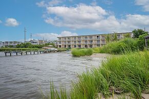 The Bay Resort