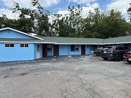 Antigua Motel by OYO Tampa US - 41