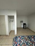 Antigua Motel by OYO Tampa US - 41