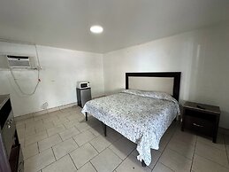 Antigua Motel by OYO Tampa US - 41