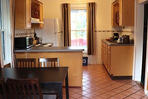 Maple Terrace Motel