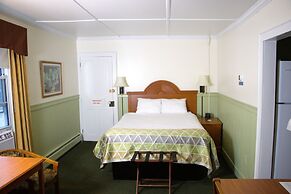 Maple Terrace Motel