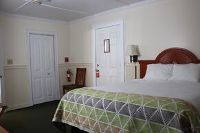 Maple Terrace Motel