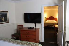Maple Terrace Motel