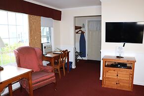 Maple Terrace Motel