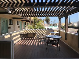 777 Motor INN