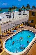 Hollywood Sands Resort