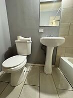 Best Motel By OYO Chicago I-90