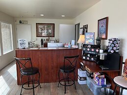 Antlers Inn