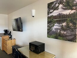 Antlers Inn