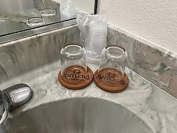 Antlers Inn