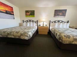 Antlers Inn