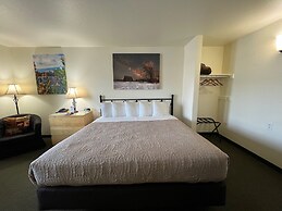 Antlers Inn