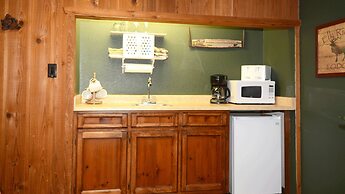 Whispering Pine Cabins